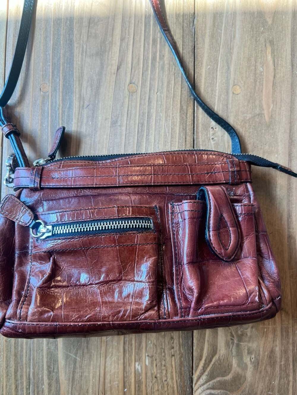 Brighton Leather Multi-Pocket Croc-Embossed Organizer Crossbody Bag